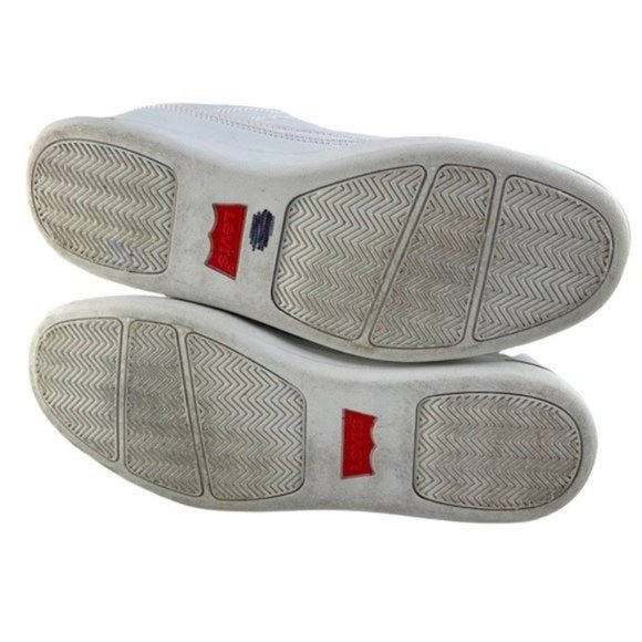 Levi’s White Lace Up Faux Leather Sneakers - Picture 8 of 8